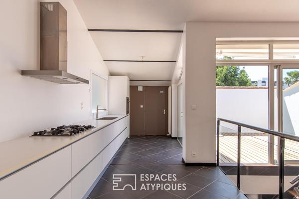 Loft contemporain avec terrasse en centre-ville