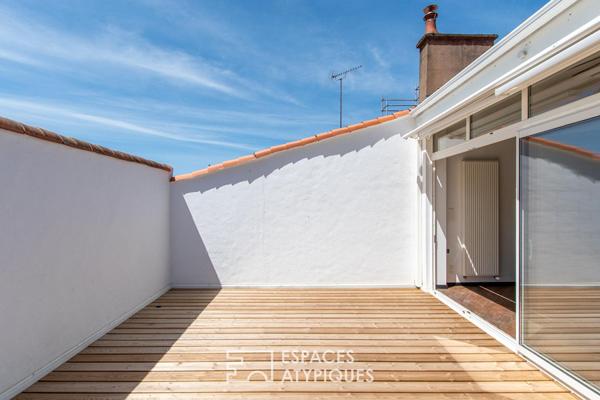Loft contemporain avec terrasse en centre-ville