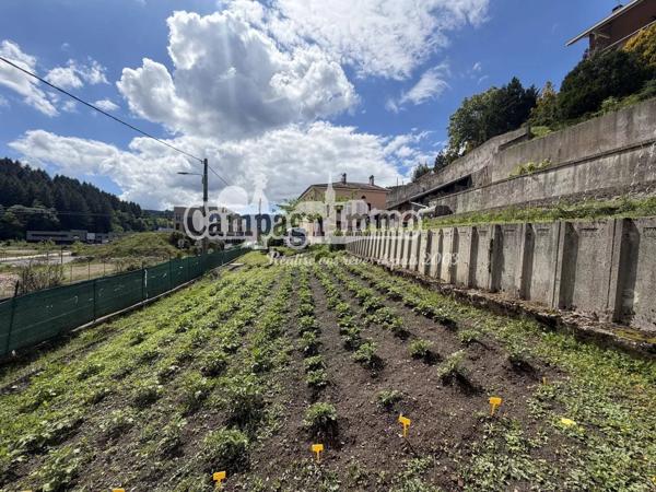 Terrain de 408 m²