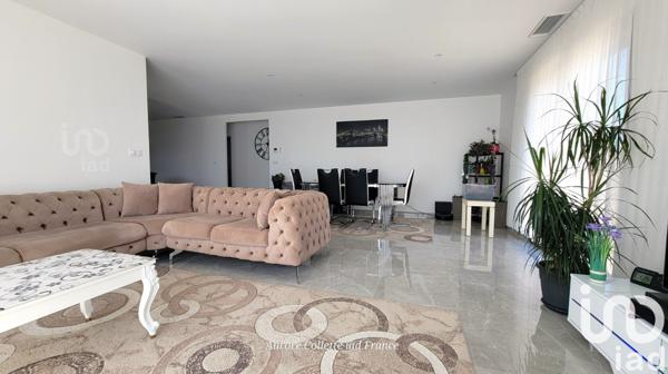 Maison 4 pièces de 117 m² à Ginestas (11120)