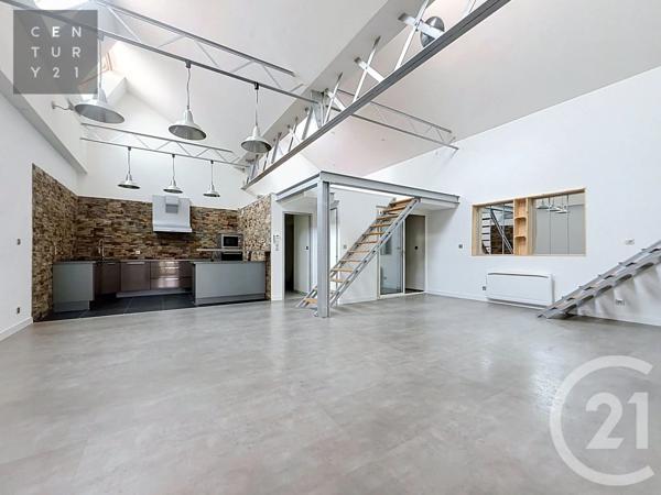 Maison à vendre  5 pièces - 117 m 2   TROYES  - 10