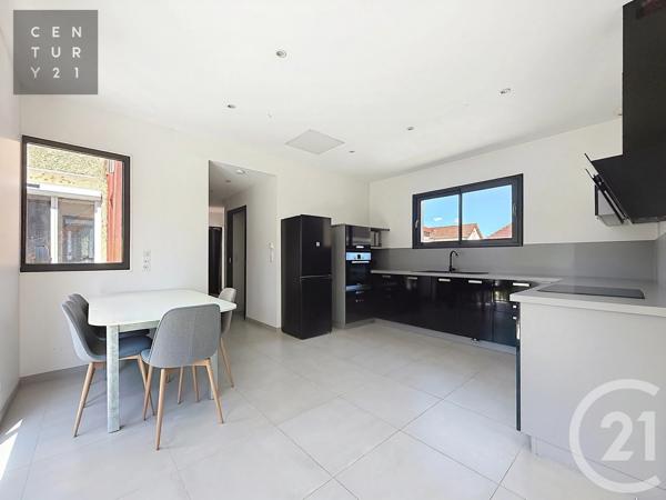 Maison à vendre  5 pièces - 117 m 2   TROYES  - 10
