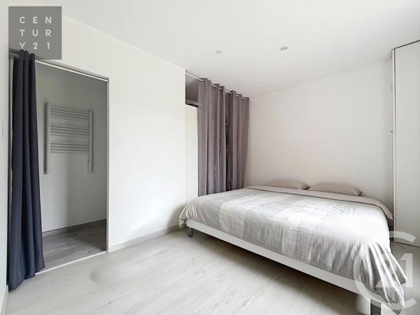 Maison à vendre  5 pièces - 117 m 2   TROYES  - 10