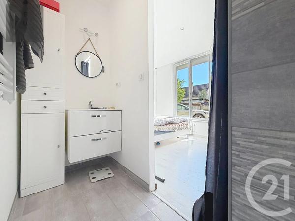 Maison à vendre  5 pièces - 117 m 2   TROYES  - 10