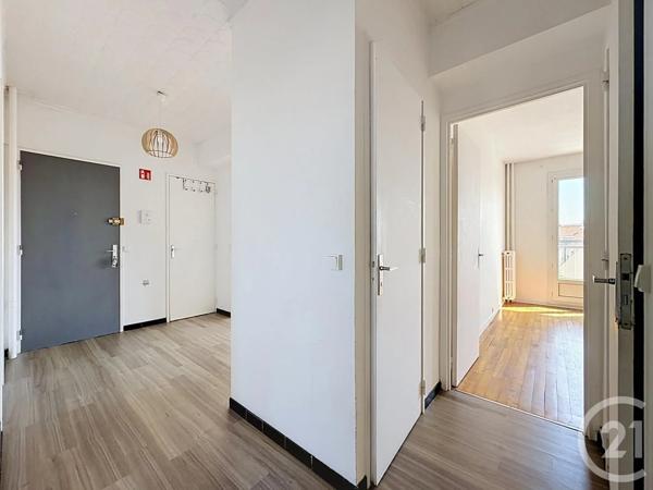 Appartement F3 à vendre  3 pièces - 68,20 m 2   REIMS  - 51