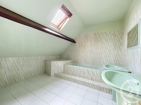 Maison à vendre  5 pièces - 140 m 2   ST ANDRE LES VERGERS  - 10