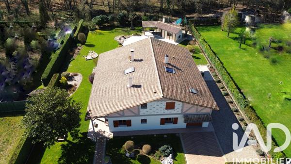 Maison à vendre 7 pièces 235 m² Casteljaloux