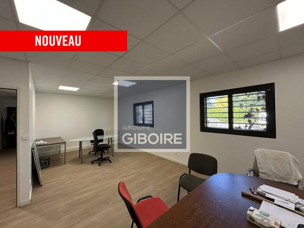 Local d'activites 840 m² à vendre SAINT ARMEL (réf : 35.7367)