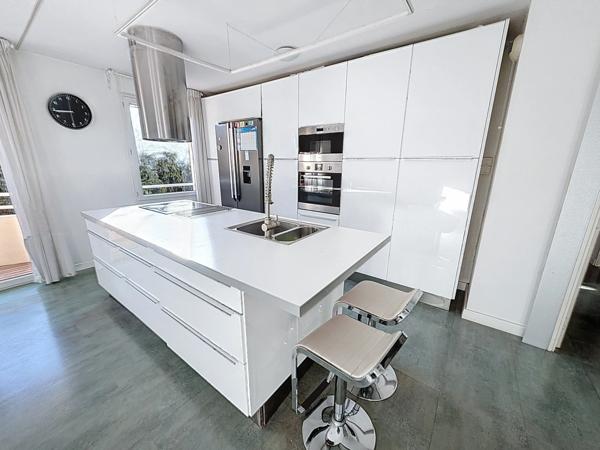 En exclusivité – Appartement T4 avec balcon et parking à Vétraz-Monthoux