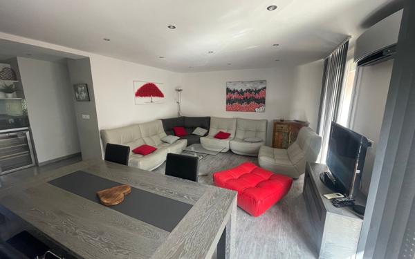 Appartement à vendre    5 pièces • 80 m2 La Seyne-sur-Mer