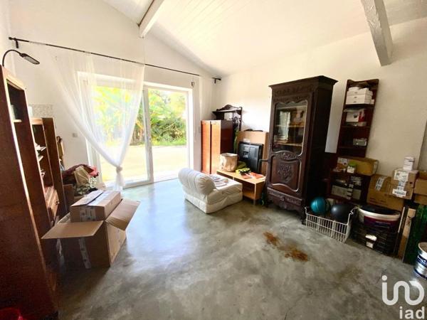 Maison 5 pièces de 145 m² à Saint-Martin-de-Hinx (40390)