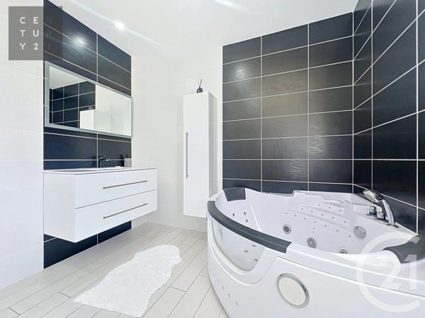 Maison à vendre  5 pièces - 133,57 m 2   ST ANDRE LES VERGERS  - 10