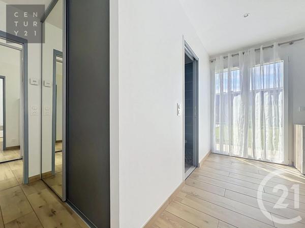 Maison à vendre  5 pièces - 133,57 m 2   ST ANDRE LES VERGERS  - 10