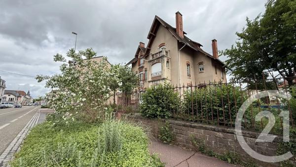 Maison à vendre  10 pièces - 298,50 m 2   ST DIE DES VOSGES  - 88