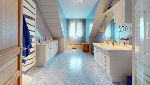 Maison de 196 m² GIÈRES