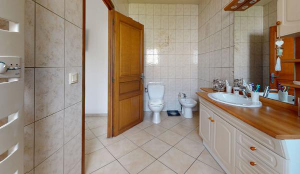 Maison de 196 m² GIÈRES