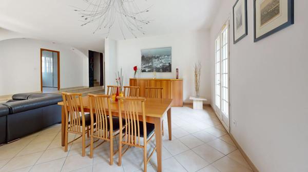 Maison de 196 m² GIÈRES