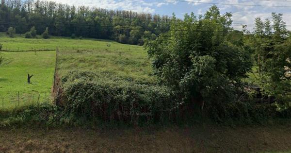 Terrain dans Donchery
