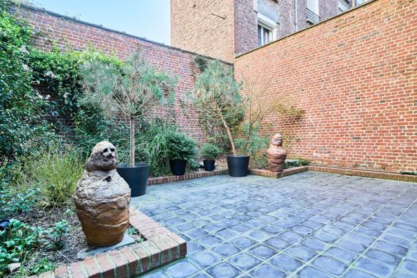 Vente Maison de luxe Lille 14 Pièces 453.39 m²