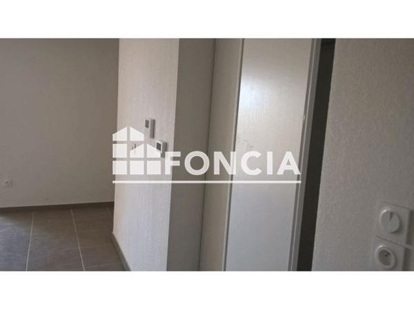 Location Appartement 3 pièces 66 m² - 310 AVENUE JEAN MONNET Morieres Les Avignon 84310