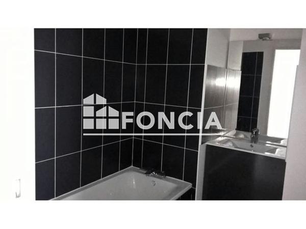 Location Appartement 3 pièces 66 m² - 310 AVENUE JEAN MONNET Morieres Les Avignon 84310