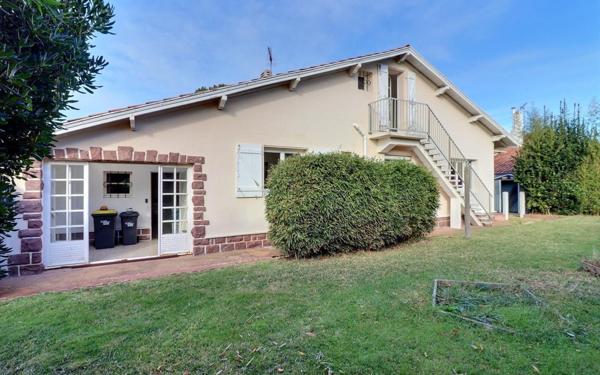 Maison à vendre    6 pièces • 120 m2 Bidart
