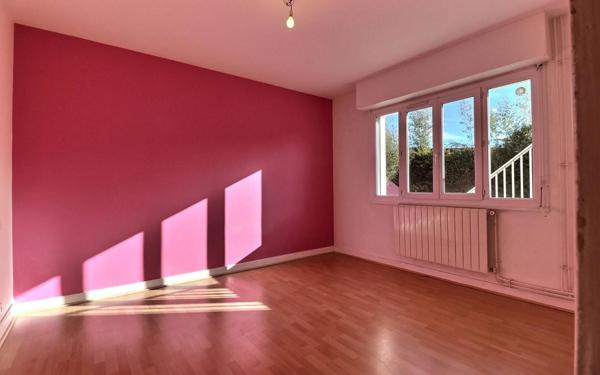 Maison à vendre    6 pièces • 120 m2 Bidart