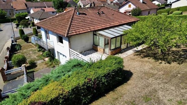 Vente                                                      Maison
                        
                     6 pièces                      127 m2                     à Illoud