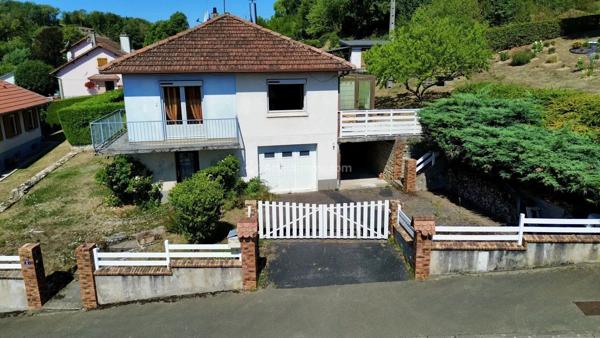 Vente                                                      Maison
                        
                     6 pièces                      127 m2                     à Illoud