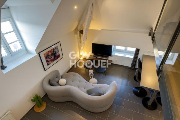 APPARTEMENT DE CHARME . DERNIER ÉTAGE . RÉSIDENCE BOURGEOISE AU CALME ABSOLU . TASSIN-LA-DEMI-LUNE