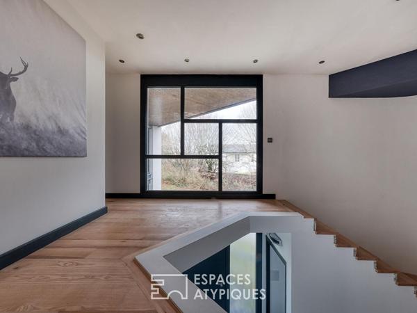 Duplex contemporain avec jardin