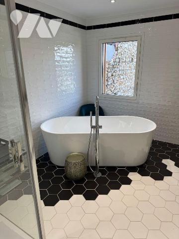 Belle maison rénovée à vendre à Dun-le-Poëlier (36) ? Lumineuse et spacieuse, entièrement rénov...