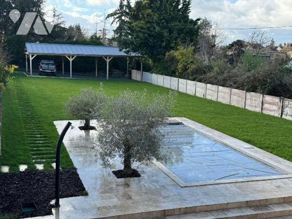 Belle maison rénovée à vendre à Dun-le-Poëlier (36) ? Lumineuse et spacieuse, entièrement rénov...