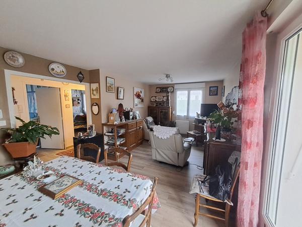 Appartement lumineux avec balcon et garage de 26 m² !