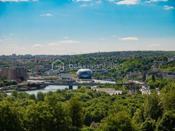 Local d'activités de 422 m²