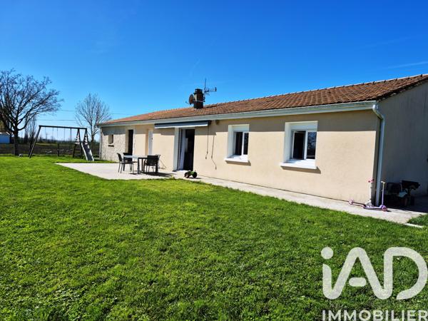 Maison à vendre 5 pièces 121 m² Villefagnan