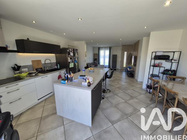 Maison à vendre 5 pièces 121 m² Villefagnan