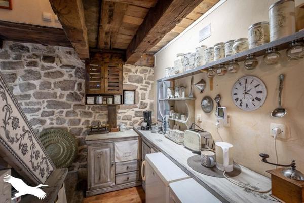 Maison à vendre |  Saint-Martin-la-Méanne |  4 pièces | 120 m²