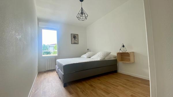 Dpt Dordogne (24), à louer BERGERAC appartement T4