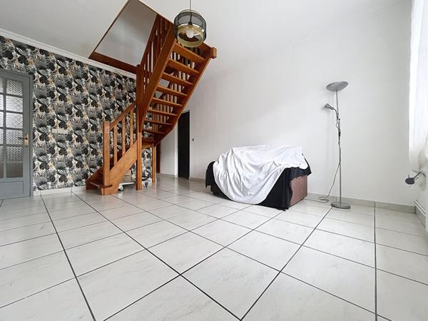 Maison à vendre à Saint Sébastien sur Loire - 6 pièces, 4 chambres