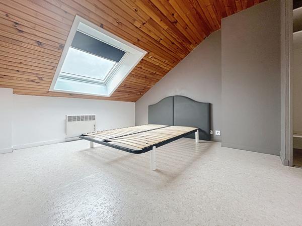 Maison à vendre à Saint Sébastien sur Loire - 6 pièces, 4 chambres