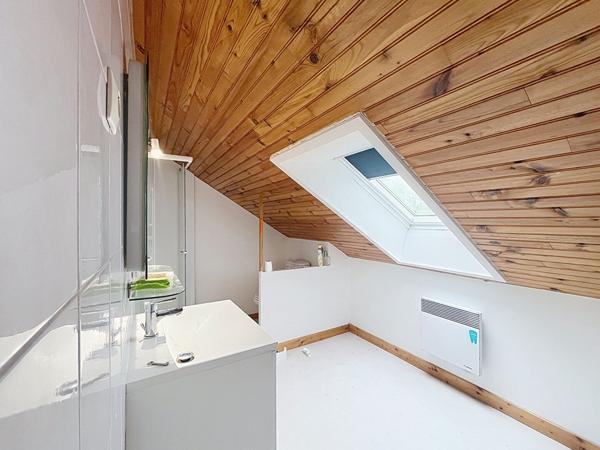 Maison à vendre à Saint Sébastien sur Loire - 6 pièces, 4 chambres