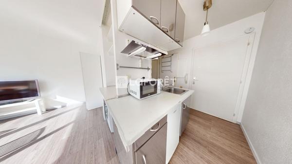 Location appartement Schiltigheim - 1 pièce(s) - 24 m² - 582 €/mois