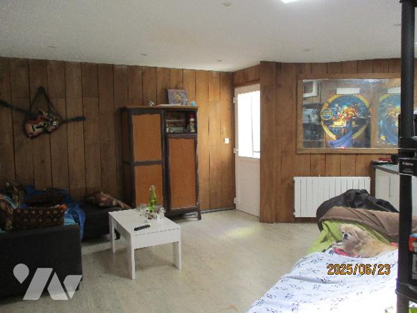 VOUZIERS, UNE MAISON D'HABITATION