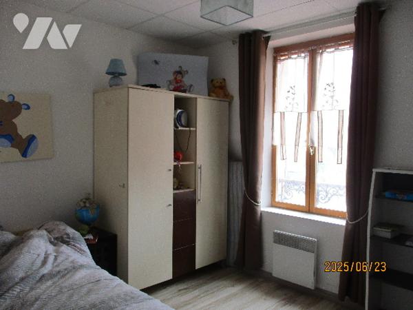 VOUZIERS, UNE MAISON D'HABITATION