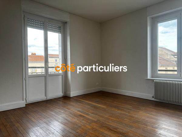 Vente Immeuble385 m² - CHARMES (88130)