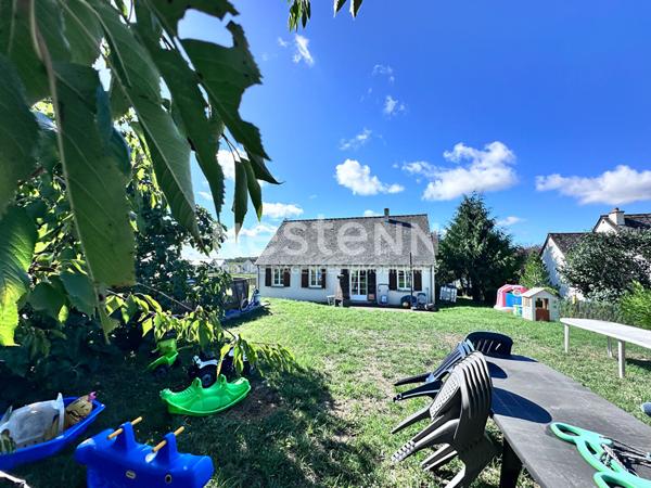 Vente beau pavillon d'environ 84.77 m² avec 3 chambres et jardin clos à Neuvy-le-Roi (37370)