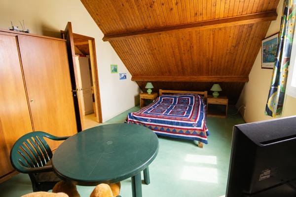 Maison familiale aux beaux volumes – Sous-sol total – Jardin sans vis-à-vis – Espace jacuzzi