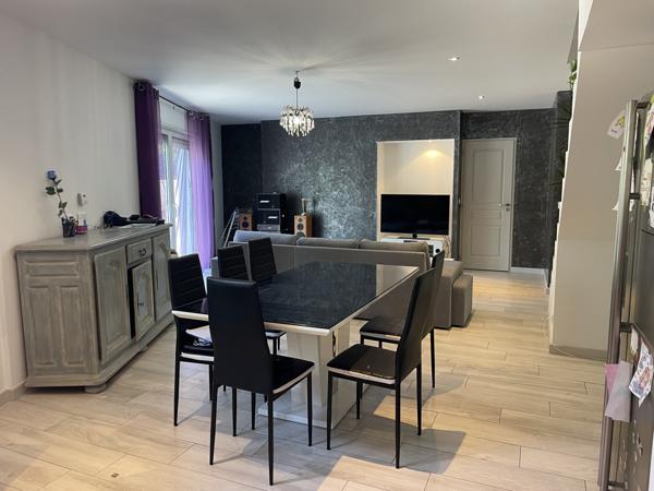 Le Thor (84250) Maison idéale famille – 4 chambres, suite parentale & jardin piscinable – Le Thor