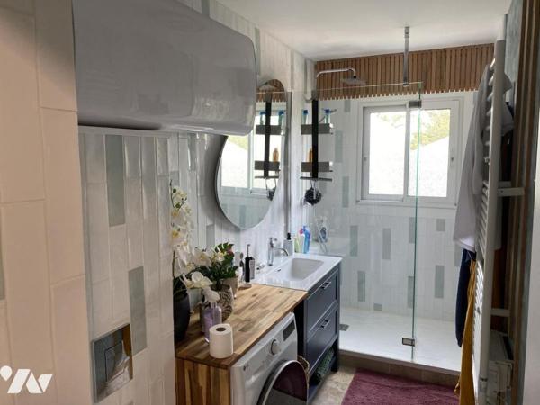 Bel appartement rénové avec belle vue sur la mer